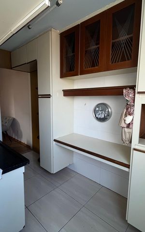 Apartamento à venda com 49m², 2 quartos e 1 vaga Apartamento à venda com 49m², 2 quartos e 1 vagaCozinha