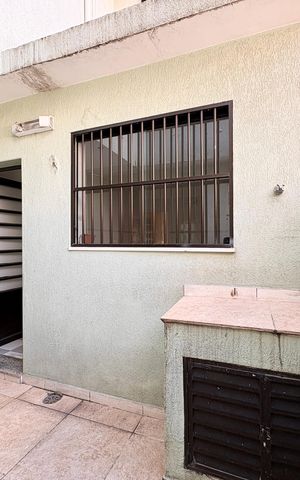 Casa à venda com 150m², 3 quartos e 1 vaga Casa à venda com 150m², 3 quartos e 1 vagaQuintal