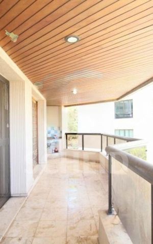 Apartamento à venda com 241m², 4 quartos e 4 vagas