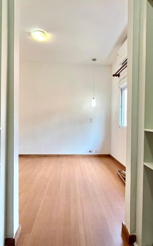 Casa à venda com 240m², 3 quartos e 4 vagas Casa à venda com 240m², 3 quartos e 4 vagasCloset da suíte