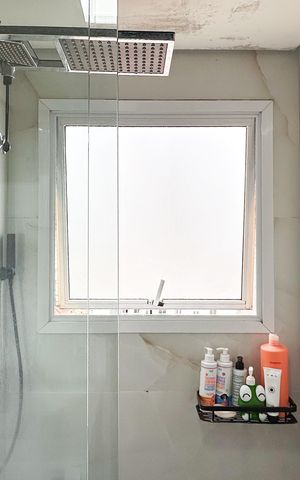 Apartamento à venda com 59m², 2 quartos e 1 vagaBanheiro Social