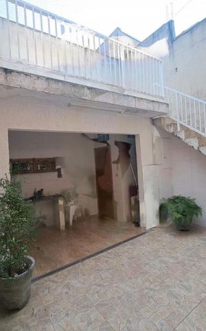 Casa à venda com 280m², 3 quartos e 2 vagas