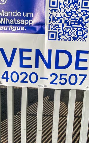 Apartamento à venda com 54m², 2 quartos e 1 vaga Apartamento à venda com 54m², 2 quartos e 1 vagaPlaca