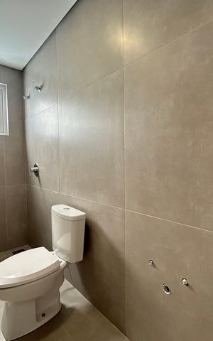 Casa de condomínio para alugar com 195m², 4 quartos e 2 vagasBanheiro suíte 3