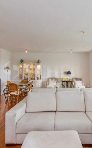 Apartamento à venda com 184m², 3 quartos e 3 vagas