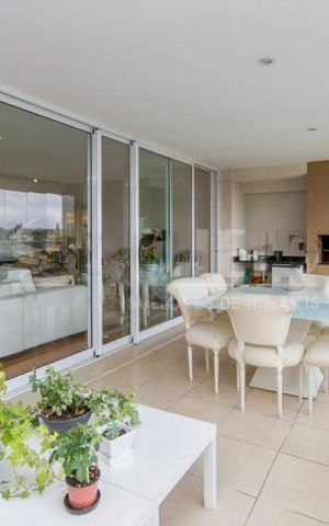 Apartamento à venda com 184m², 3 quartos e 3 vagas