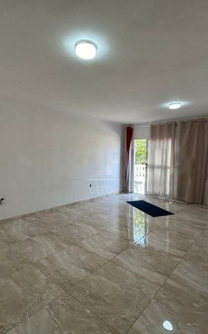 Casa à venda com 180m², 3 quartos e 8 vagas