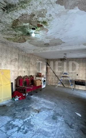 Casa à venda com 180m², 3 quartos e 8 vagas