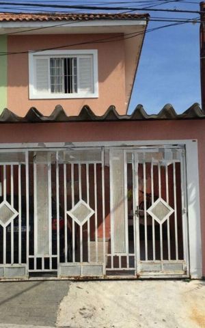 Casa à venda com 150m², 3 quartos e 2 vagas