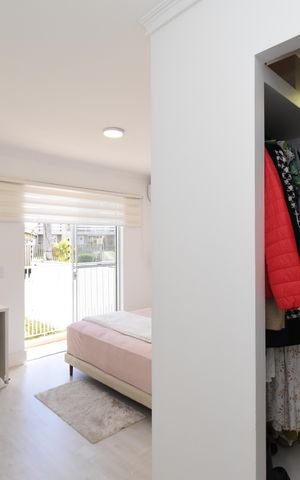 Casa à venda com 211m², 3 quartos e 3 vagasSuíte