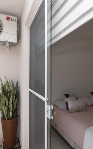 Casa à venda com 211m², 3 quartos e 3 vagasSacada da Suíte