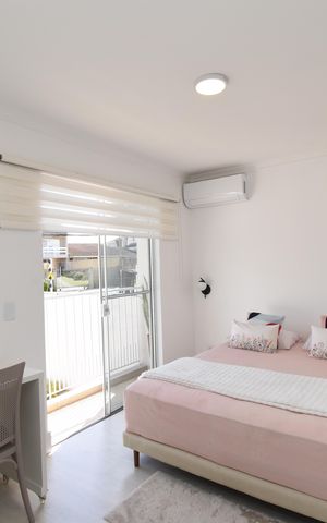 Casa à venda com 211m², 3 quartos e 3 vagasSuíte