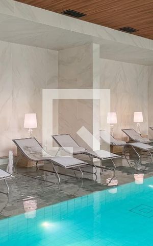 Apartamento à venda com 132m², 3 quartos e 2 vagas Apartamento à venda com 132m², 3 quartos e 2 vagasPiscina coberta