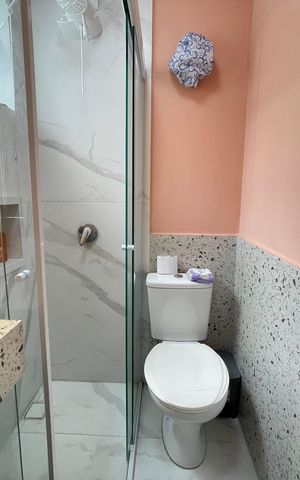 Casa à venda com 110m², 2 quartos e 2 vagas Casa à venda com 110m², 2 quartos e 2 vagasBanheiro 2