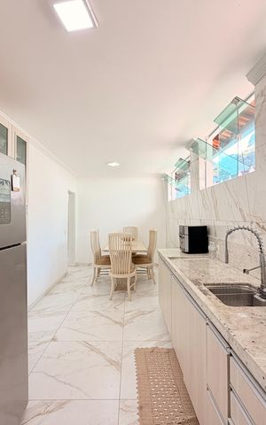Casa à venda com 496m², 4 quartos e 4 vagasCozinha