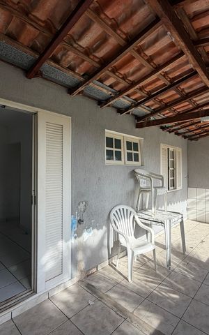 Casa à venda com 496m², 4 quartos e 4 vagasFrente - Edícula