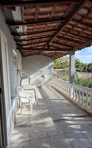 Casa à venda com 496m², 4 quartos e 4 vagasFrente - Edícula