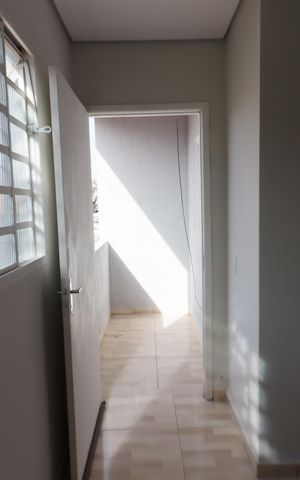 Casa à venda com 100m², 2 quartos e sem vagaSala