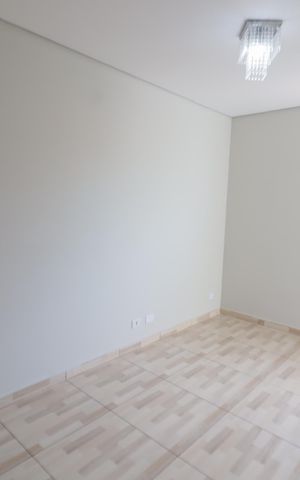 Casa à venda com 100m², 2 quartos e sem vagaSala