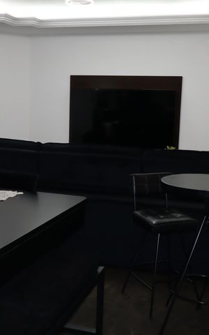 Apartamento à venda com 242m², 4 quartos e 3 vagasSala