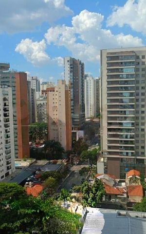 Apartamento à venda com 143m², 2 quartos e 2 vagas