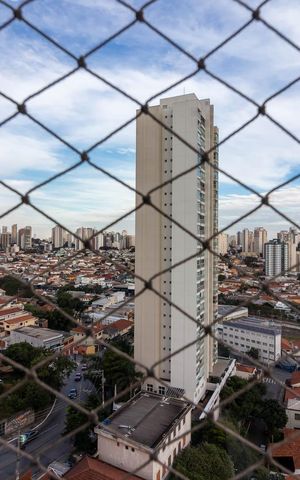 Apartamento à venda com 57m², 2 quartos e 1 vagaVaranda da Sala - Vista