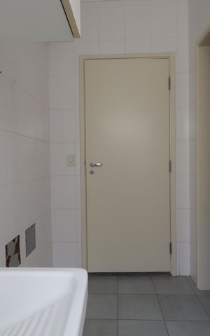 Casa de condomínio à venda com 245m², 4 quartos e 3 vagasÁrea de Serviço