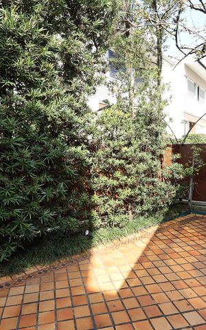 Casa de condomínio à venda com 245m², 4 quartos e 3 vagasJardim