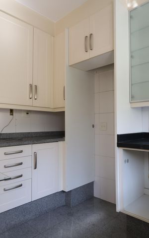 Casa de condomínio à venda com 245m², 4 quartos e 3 vagasCozinha