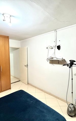 Casa à venda com 200m², 3 quartos e 2 vagas Casa à venda com 200m², 3 quartos e 2 vagasQuarto 3
