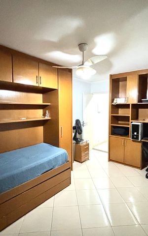 Casa à venda com 200m², 3 quartos e 2 vagas Casa à venda com 200m², 3 quartos e 2 vagasQuarto 1
