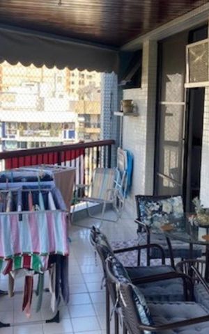 Apartamento à venda com 108m², 3 quartos e 2 vagas Apartamento à venda com 108m², 3 quartos e 2 vagasVaranda