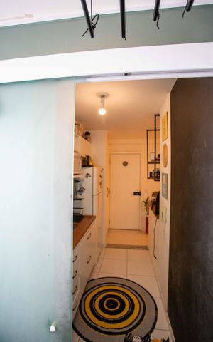 Apartamento à venda com 56m², 2 quartos e 1 vagaÁrea de Serviço