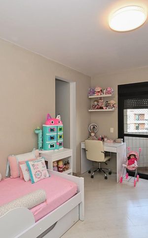 Apartamento à venda com 229m², 4 quartos e 4 vagasSuíte 2