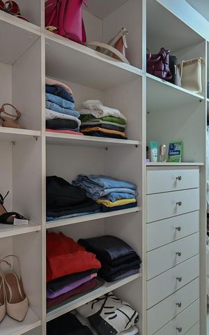 Apartamento à venda com 229m², 4 quartos e 4 vagasArmário da Suíte  3