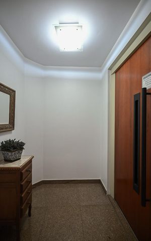 Apartamento à venda com 229m², 4 quartos e 4 vagasHall Privativo