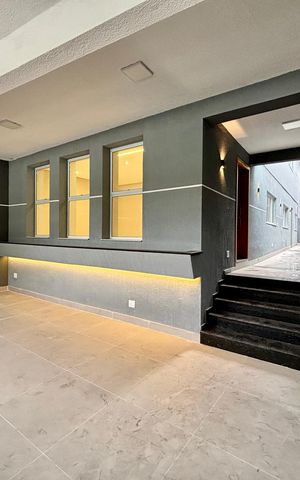Casa à venda com 231m², 4 quartos e 3 vagas Casa à venda com 231m², 4 quartos e 3 vagasGaragem