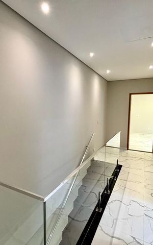Casa à venda com 231m², 4 quartos e 3 vagas