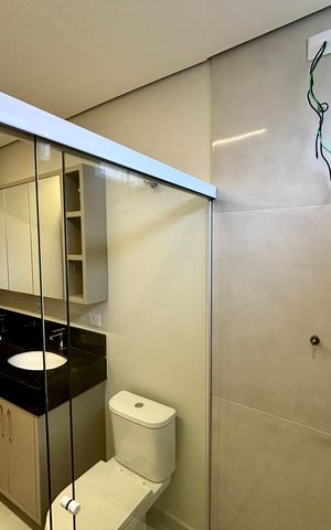 Casa à venda com 231m², 4 quartos e 3 vagas Casa à venda com 231m², 4 quartos e 3 vagasBanheiro da Suíte 1