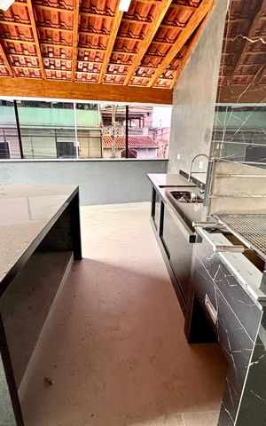 Casa à venda com 231m², 4 quartos e 3 vagas Casa à venda com 231m², 4 quartos e 3 vagasÁrea gourmet