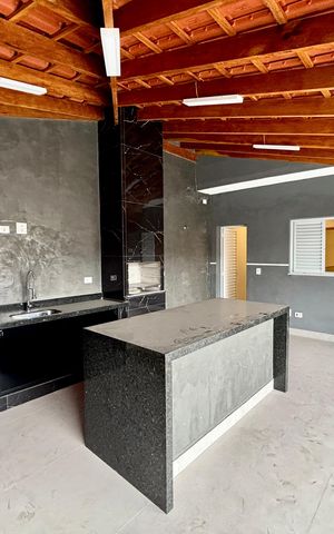 Casa à venda com 231m², 4 quartos e 3 vagas Casa à venda com 231m², 4 quartos e 3 vagasÁrea gourmet