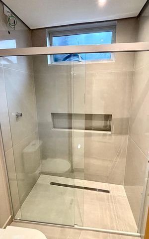 Casa à venda com 231m², 4 quartos e 3 vagas Casa à venda com 231m², 4 quartos e 3 vagasBanheiro 1
