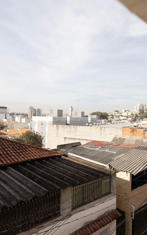 Casa para alugar com 286m², 5 quartos e 4 vagas Casa para alugar com 286m², 5 quartos e 4 vagasVista