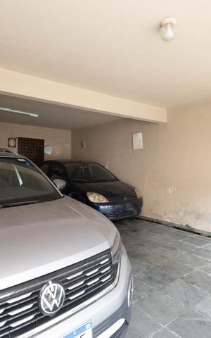 Casa para alugar com 286m², 5 quartos e 4 vagas Casa para alugar com 286m², 5 quartos e 4 vagasGaragem
