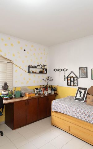 Casa para alugar com 286m², 5 quartos e 4 vagas Casa para alugar com 286m², 5 quartos e 4 vagasQuarto 1