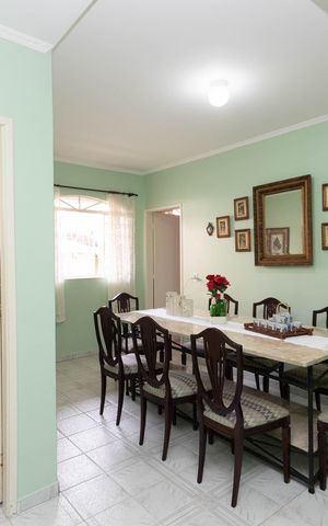 Casa para alugar com 286m², 5 quartos e 4 vagas Casa para alugar com 286m², 5 quartos e 4 vagasSala de Jantar