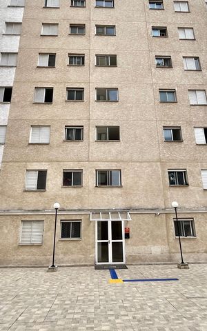 Apartamento à venda com 33m², 2 quartos e sem vaga Apartamento à venda com 33m², 2 quartos e sem vagaFachada do bloco