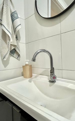 Apartamento à venda com 33m², 2 quartos e sem vaga Apartamento à venda com 33m², 2 quartos e sem vagaBanheiro