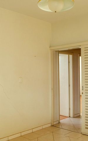 Apartamento para alugar com 198m², 4 quartos e sem vaga Apartamento para alugar com 198m², 4 quartos e sem vagaSala de Jantar