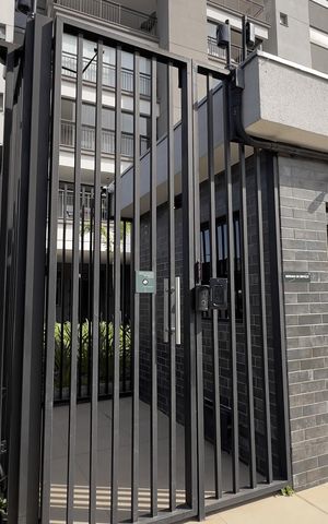 Apartamento à venda com 68m², 2 quartos e 1 vaga Apartamento à venda com 68m², 2 quartos e 1 vagaFachada com placa grande